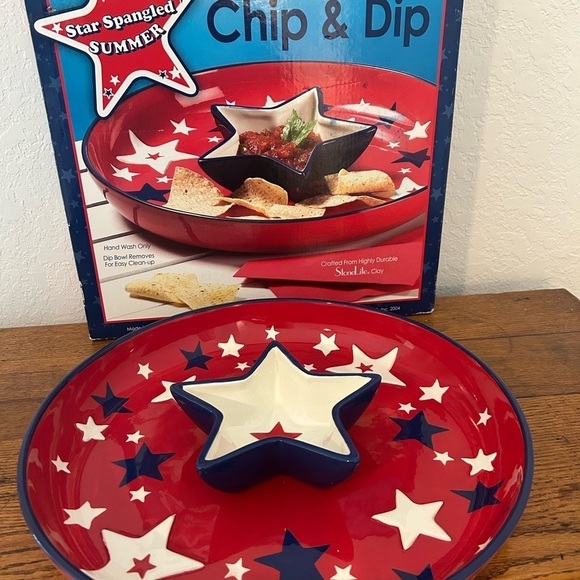 Celebrate with this Tropix Chips and Dip Serving Tray - Brand New in Box - Picture 1 of 11